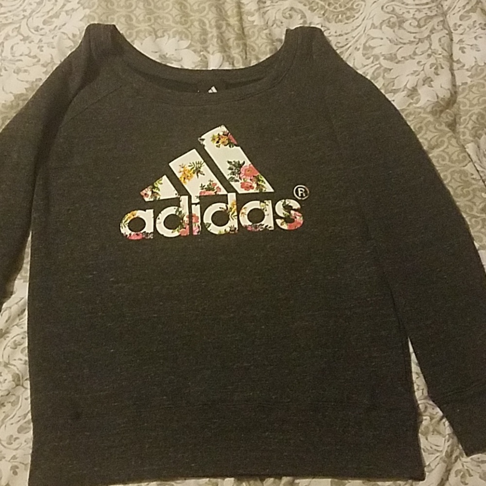 Adidas Sweatshirt